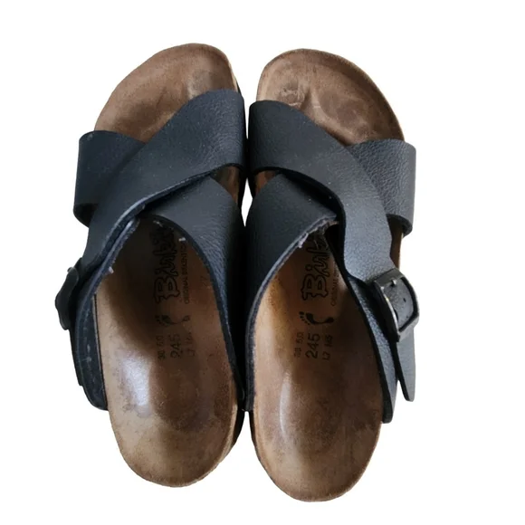 Birkenstock Birki's Dijon Black Crossover Sandals (7) - Picture 5 of 9